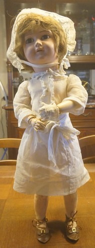 Belle poupee ancienne unis - belle,