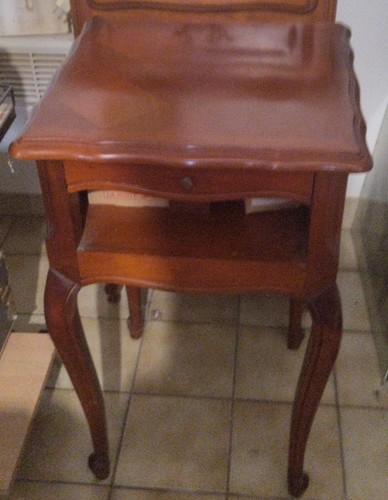 Table chevet merisier - chevet, en