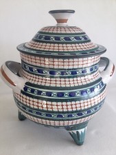 Robert Picault Vallauris , Grande Soupière Tripode avec décor Primitif