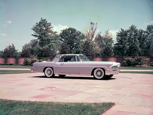 Photo lincoln continental mark - lincoln,