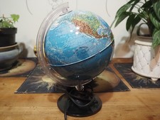 Globe Terrestre lumineux