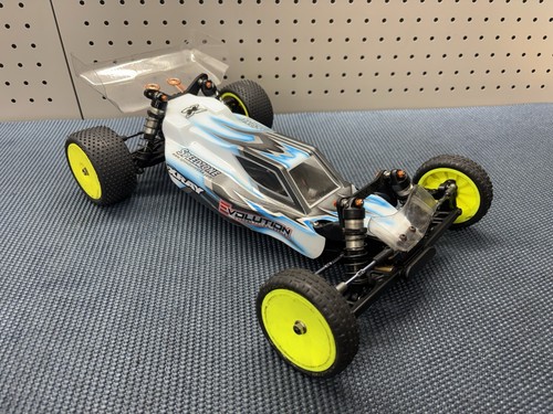 Xray xb2 10 - 22, buggy