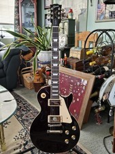 Jeff Beck’s 2022 Gibson Les Paul Standard – Oxblood – Final Stage-Used Guitar.