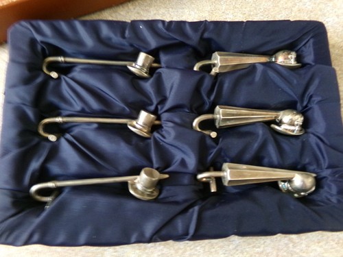 Lot porte couteaux en - 6,