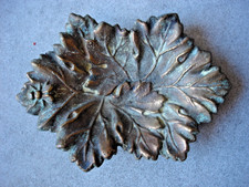 vide poche à la mouche en bronze