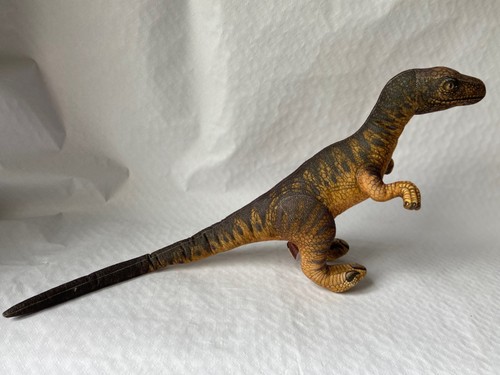 Peluche velociraptor jurassic - peluche,