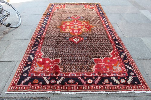 Tapis oriental vintage fait - tapis,