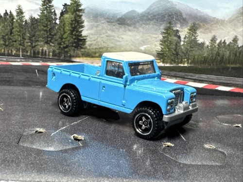 Hotwheels land - 1/64,