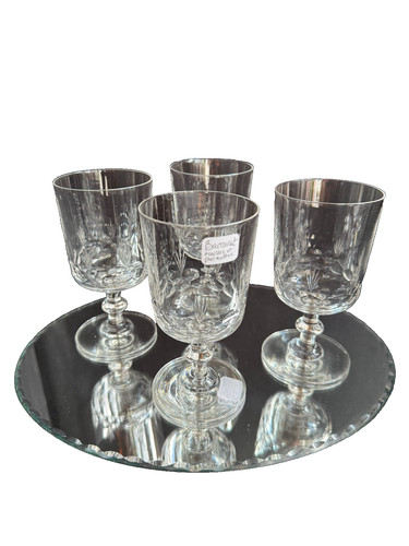 Verres vin baccarat à - 4,
