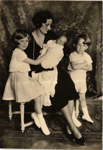 Cpa reine astrid - reine,