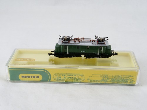 Minitrix 2033 locomotive - minitrix,