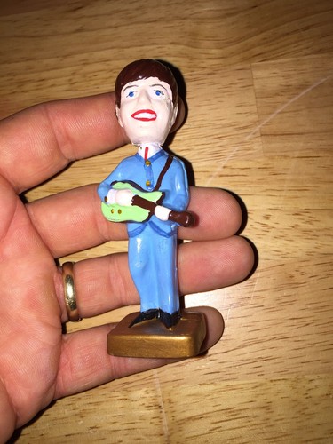 Beatles figure george harrison - beatles,