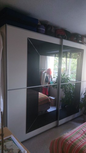 Très grande armoire - ,