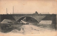 35 BAIN DE BRETAGNE LE PONT DU CHEMIN DE FER