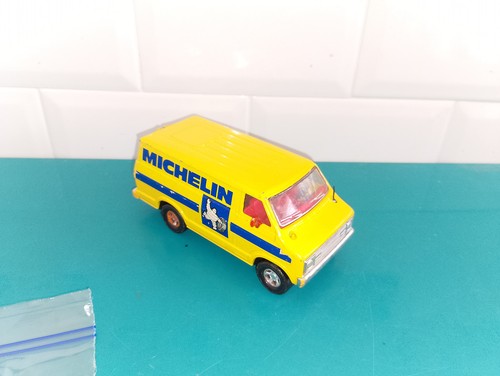 2009262 camion matchbox super