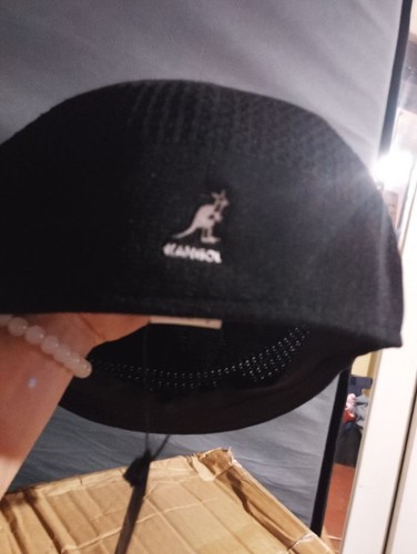 Kangol beret