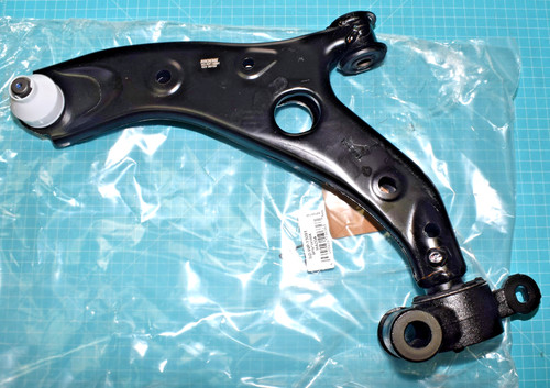 Triangle suspension gauche - de,