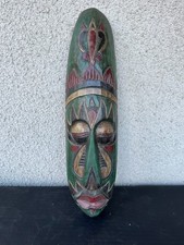 Masque africain en bois