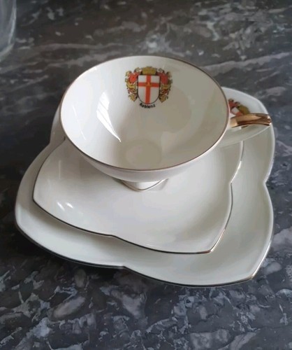 Tasse soucoupe assiette - soucoupe,