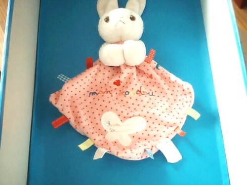 Doudou 6917 plat - lapin, blanc