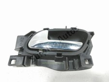 POIGNEE INTERIEURE PORTE AVANT