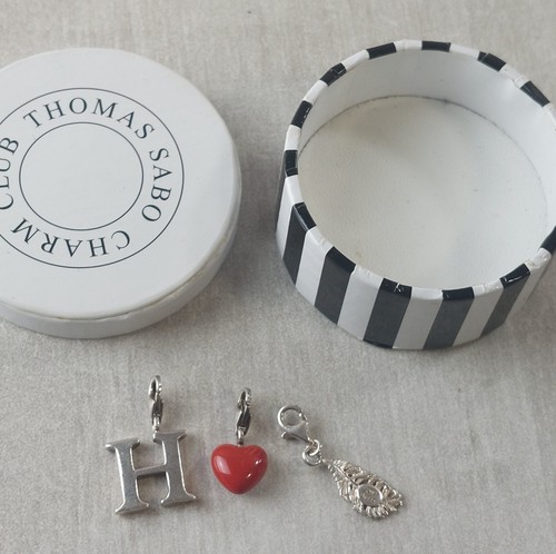 Lot charm s - de, 3