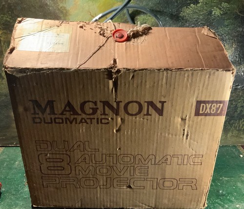 Ancien projecteur magnon - ancien,