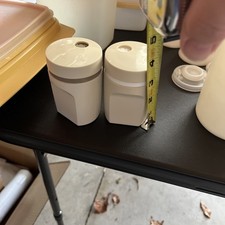 Great Condition Tupperware Salt & Pepper Shakers Great For Travel