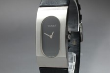 [NEAR MINT] Gucci 2400L Black Dial Black Strup Quartz Ladies Watch From JAPAN