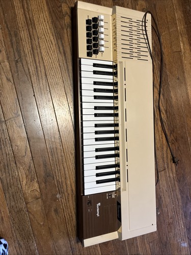 Vintage bontempi reed organ - b9,