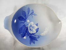 (928) GORGEOUS ROYAL COPENHAGEN DENMARK PORCELAIN PLATE / DISH?