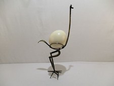 OEUF AUTRUCHE ET SCULPTURE EN FER FORGE SCULPTURE DESIGN L'AUTRUCHE