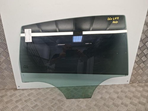 Vitre arriere droit seat - vitre,