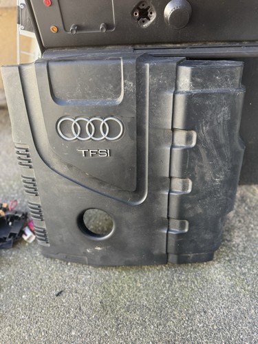 Cache moteur audi 0 tfsi - cache,