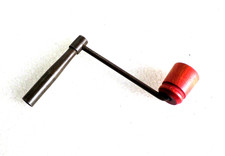 ancienne clé manivelle de