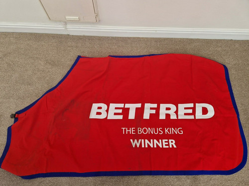 Tapis jeu gagnants parieur - tapis,
