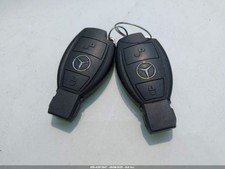 METRIS    2017 Glove Box 955850