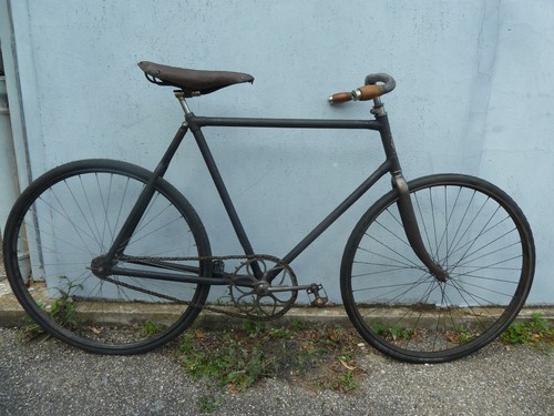 Ancien vélo course - , cycles