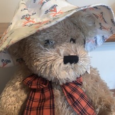 NWT Extra Large Plush UVA