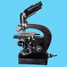 microscope laboratoire Carl