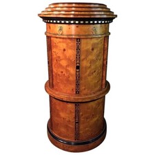 Q ` Style Ancien Secrétaire