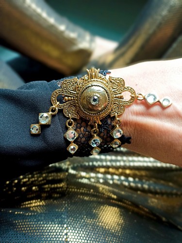 Broche baroque vintage 80s - broche,