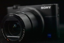 [US Duty Paid] Sony Cyber-Shot DSC-RX100 V M5 20.1MP 4K Appareil Photo Numéri...
