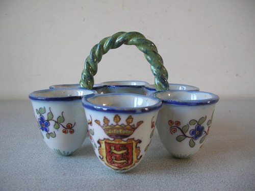 Ancien coquetier serviteur - , 6