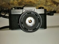Ancien appareil photo YASHICA TL-ELECTRO