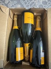 VEUVE CLICQUOT BRUT CHAMPAGNE 750ML EMPTY BOTTLE With Cork & Cage 6 IN A BOX