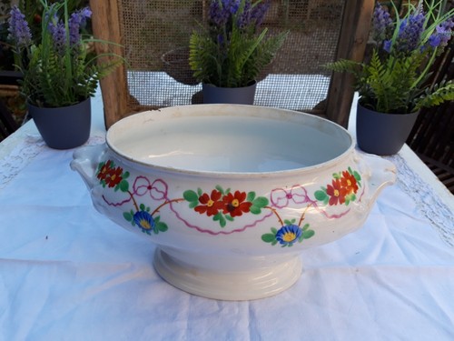 Ancienne soupière porcelaine - ancienne,