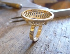 Monture bague pièce or 20 Francs Napoléon sur panier fil