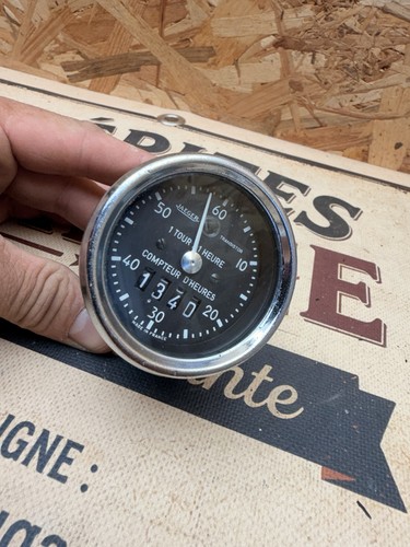 Compteur heures jaeger - compteur, d’heures