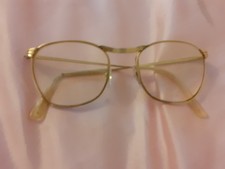 anciennes  paire de lunettes